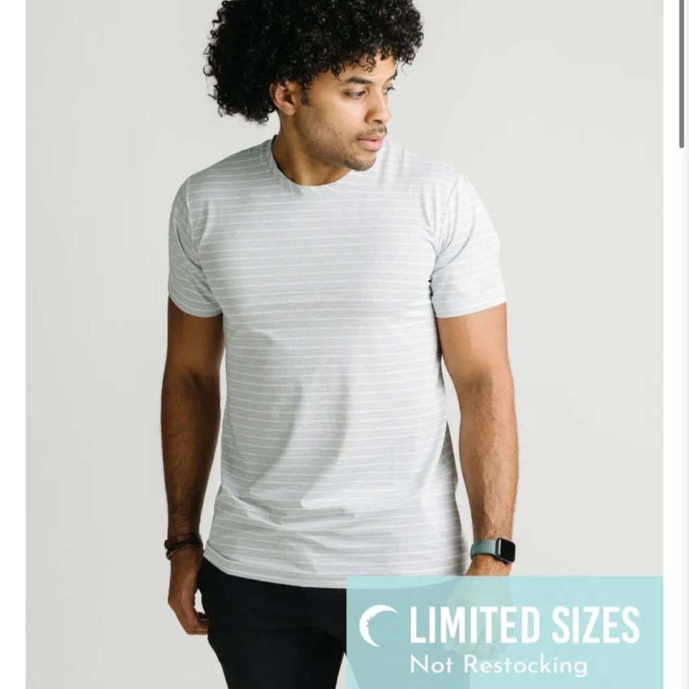 Zyia Men’s White Crispin Crewneck T